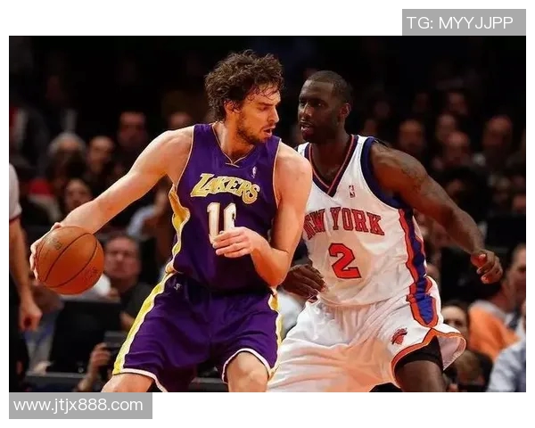 南京篮球队反击战术深度解析与球队成长之路探讨