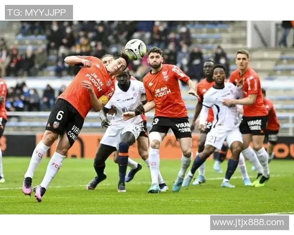 雷恩与里昂比赛比分分析及双方近期状态对比探讨