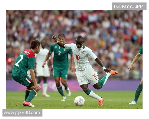 马内的足球传奇之路：从塞内加尔小镇到世界顶级联赛的辉煌历程