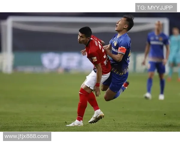 蓝网与热火精彩对决录像回放回顾赛场瞬间与精彩时刻分析