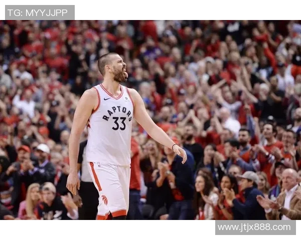 东部决赛精彩对决雄鹿与猛龙谁能晋级总决赛争夺荣耀 东部决赛精彩对决雄鹿与猛龙谁能晋级总决赛争夺荣耀