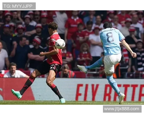 曼联与国际米兰精彩对决录像回放全程分析与精彩瞬间回顾