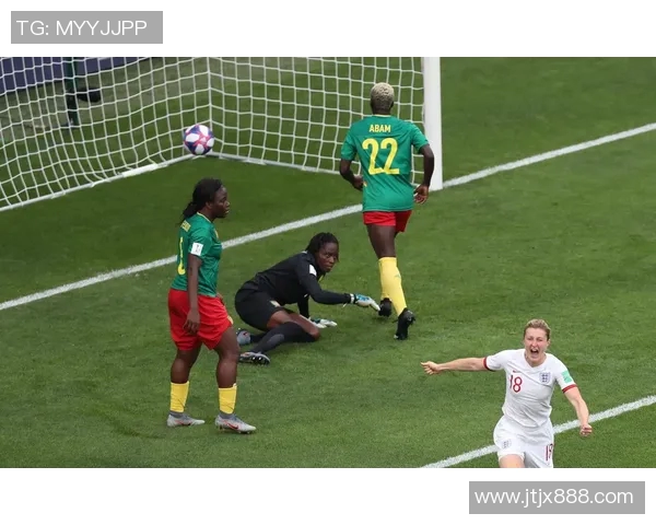 英格兰女足与喀麦隆女足精彩对决集锦回顾与分析